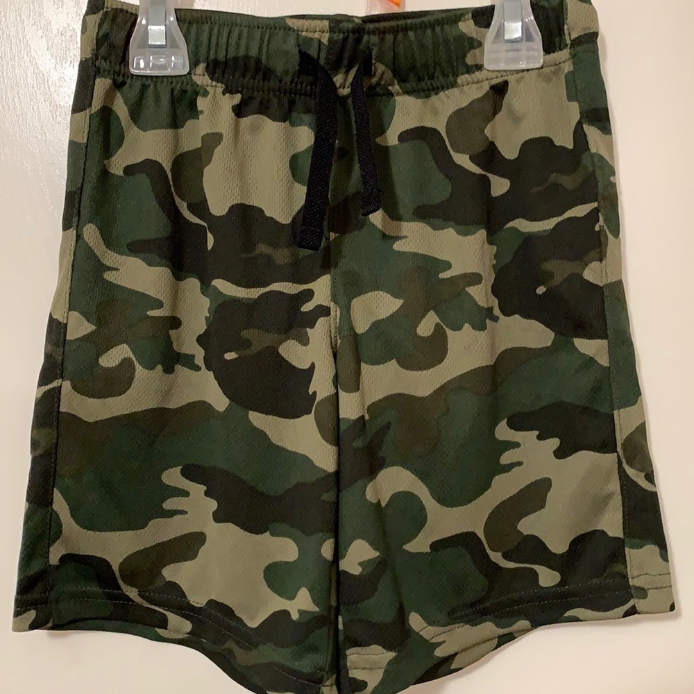 old navy camo shorts.